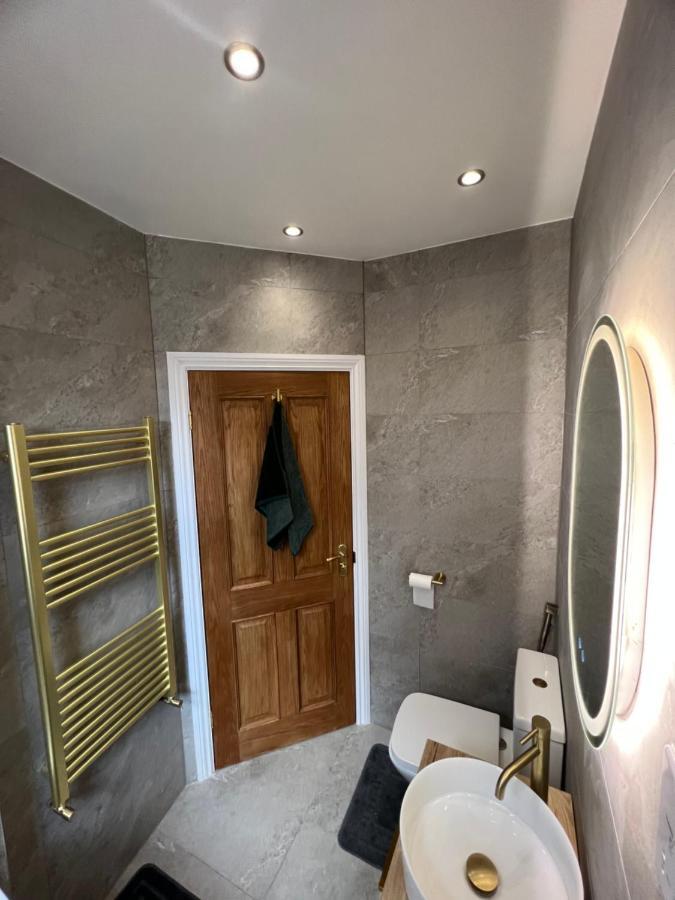 Luxe & Cozy Muswell Hill Beautifully Presented Free Parking Gasthuis